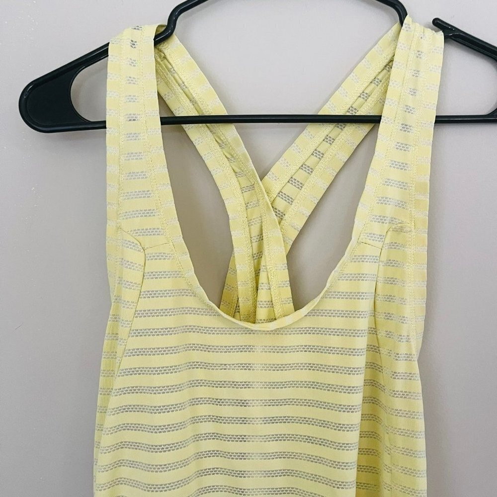Zyia Active Nimbus Split Back Racerback Tank Top … - image 3